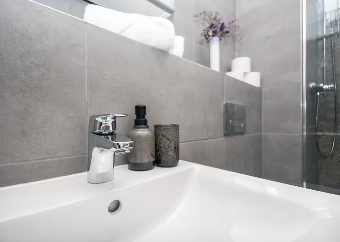 Center - Modern & Elegant Bratislava