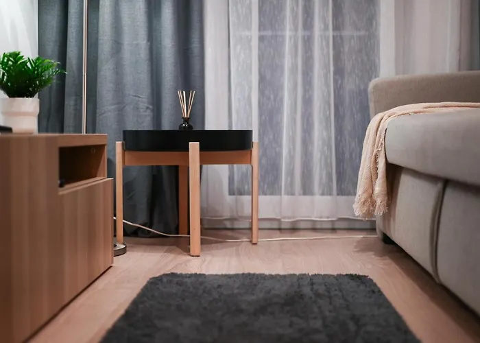 Center - Modern & Elegant Daire