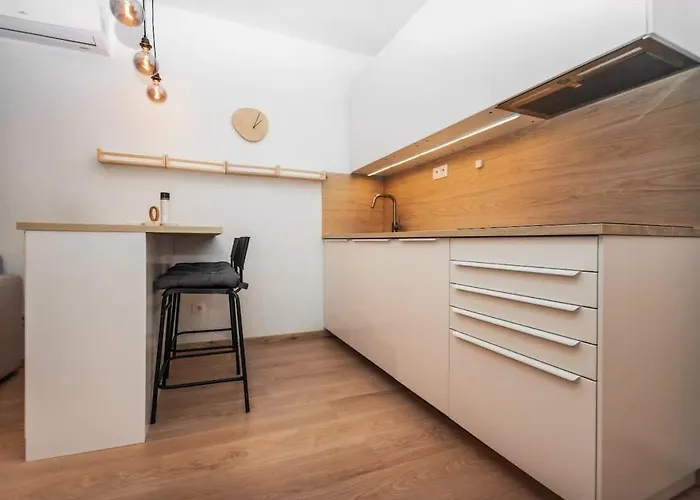 Daire Center - Modern & Elegant Bratislava