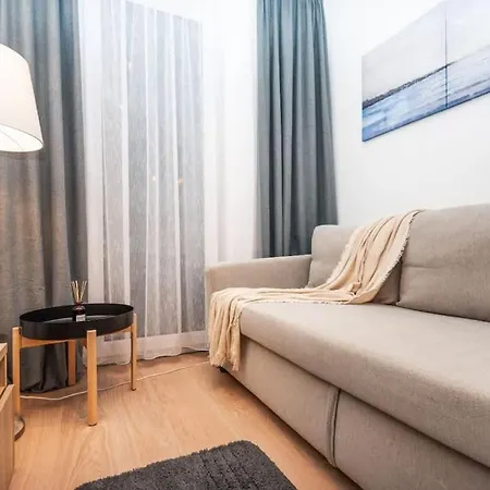 公寓 Center - Modern & Elegant *